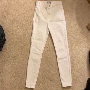 Zara White skinny jeans from Zara